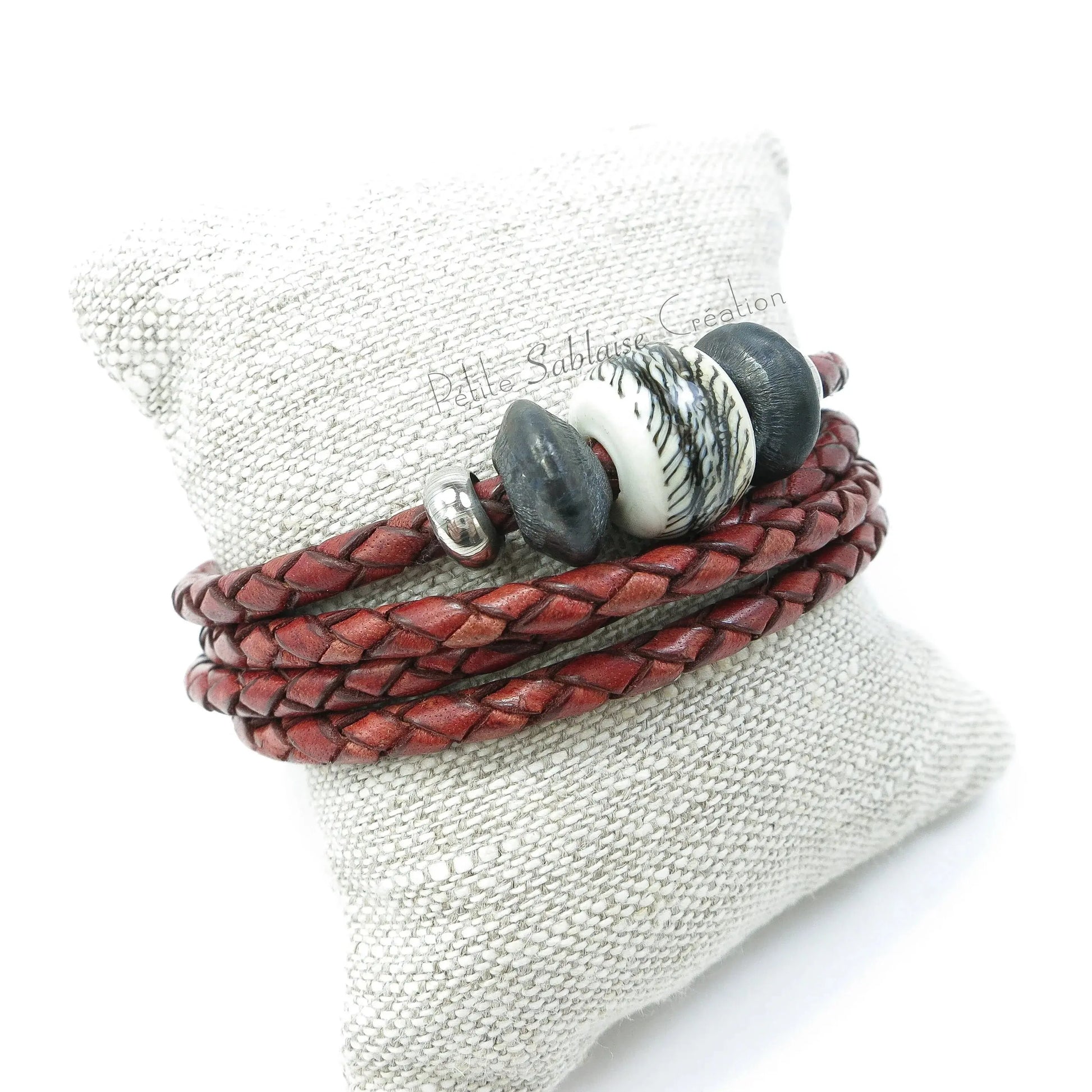 Bracelet Artisanal Unisexe en cuir tressé Bordeaux - Petite Sablaise