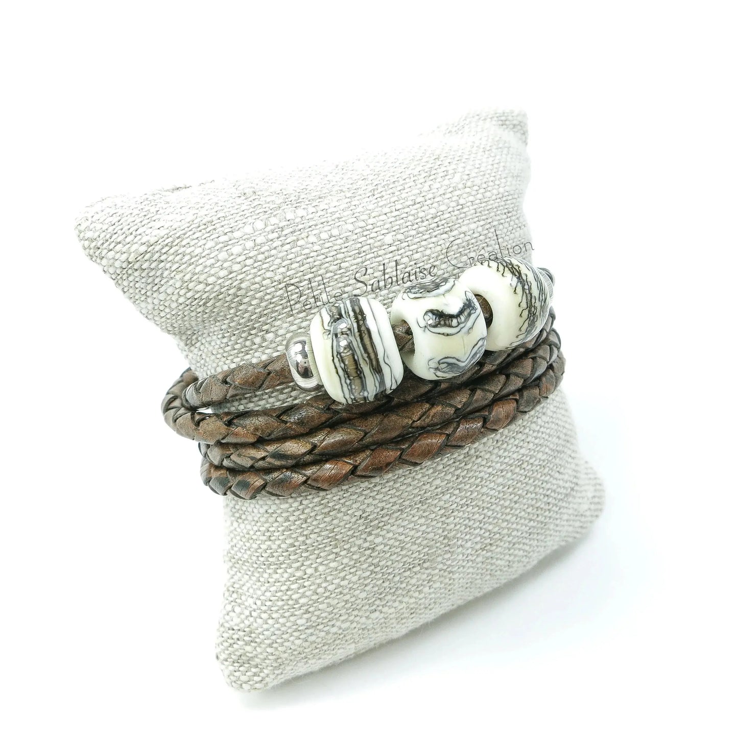 Bracelet Unisexe en cuir tressé brun Artisanal - Petite Sablaise