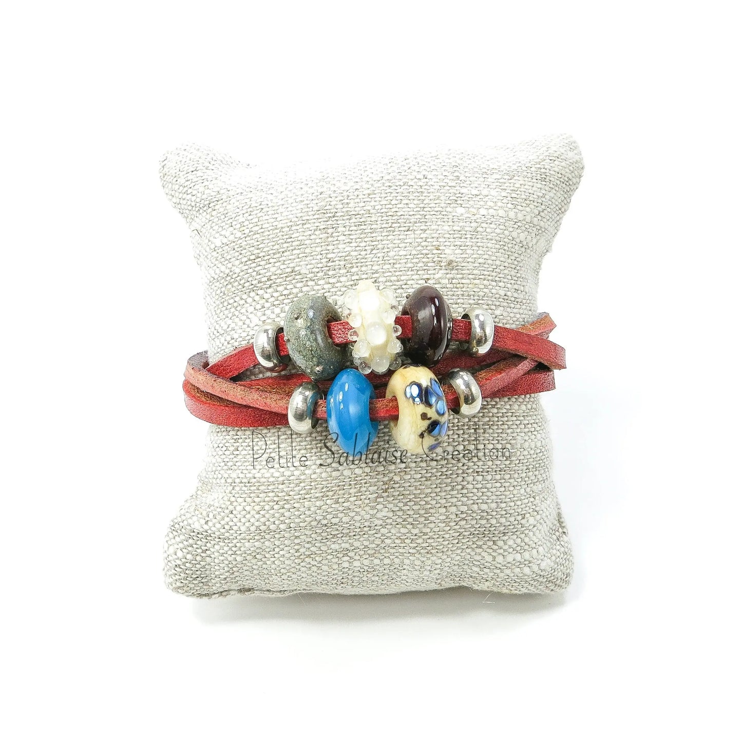 Bracelet Artisanal "Harmonie d'Orient" en Cuir et en Argent - Petite Sablaise