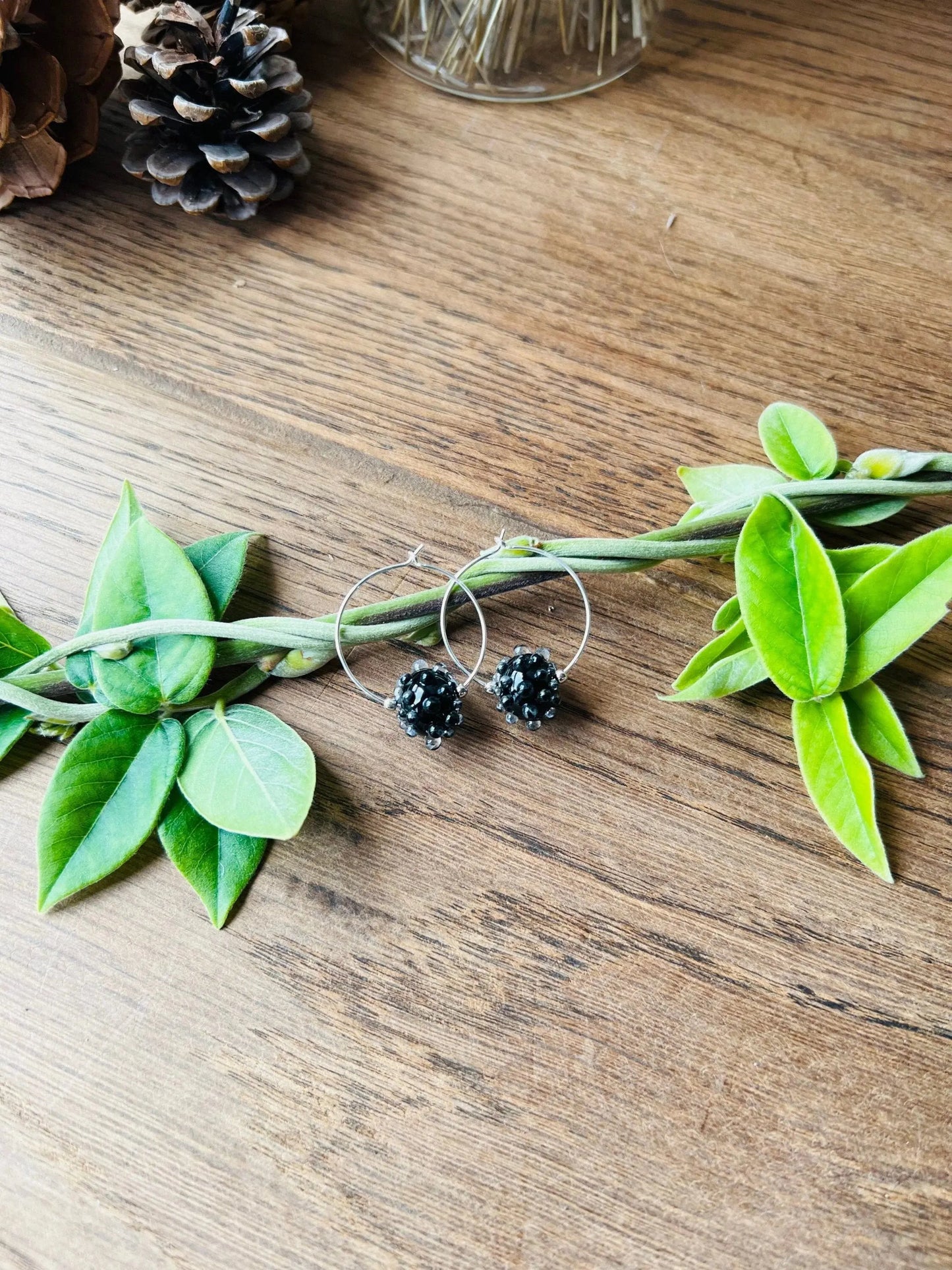 Créoles Artisanales Noires de la Collection Harmonie en Argent - Petite Sablaise