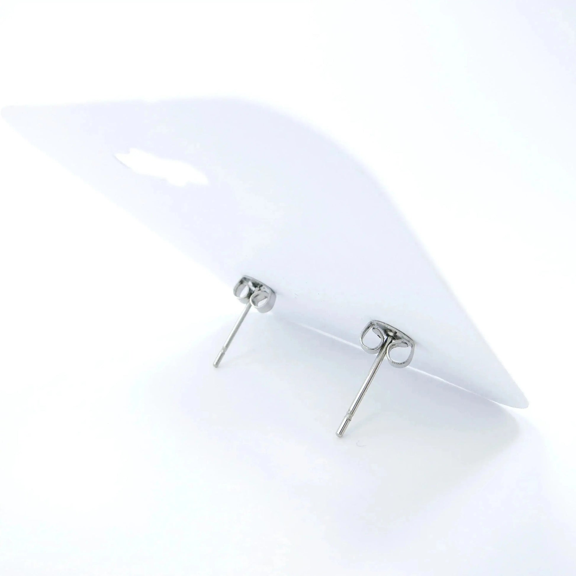 Puces d'Oreilles Fantaisies Bleues transparentes Hypoallergénique - Petite Sablaise