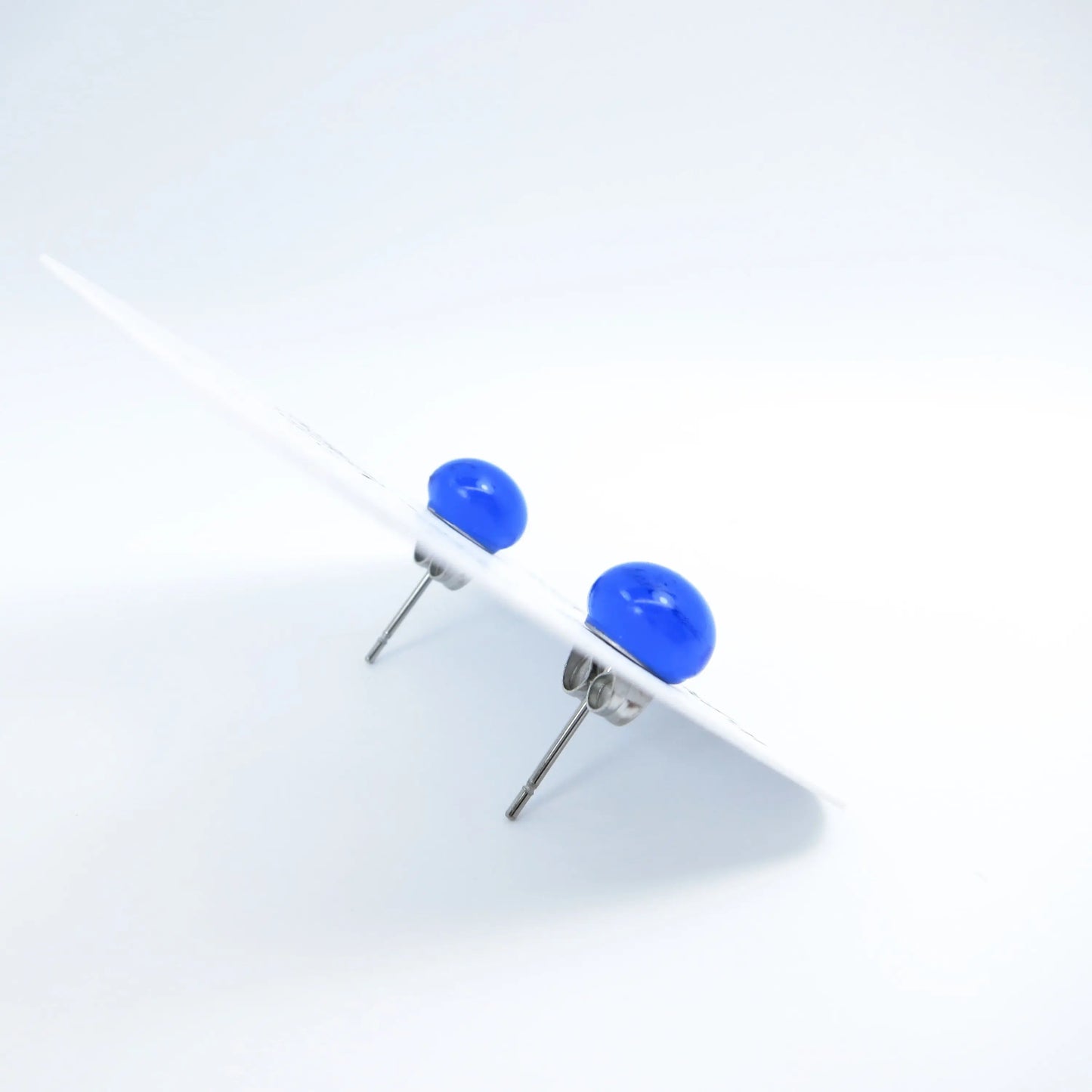 Puces d'Oreilles hypoallergénique Bleues Nuit transparentes Petite Sablaise