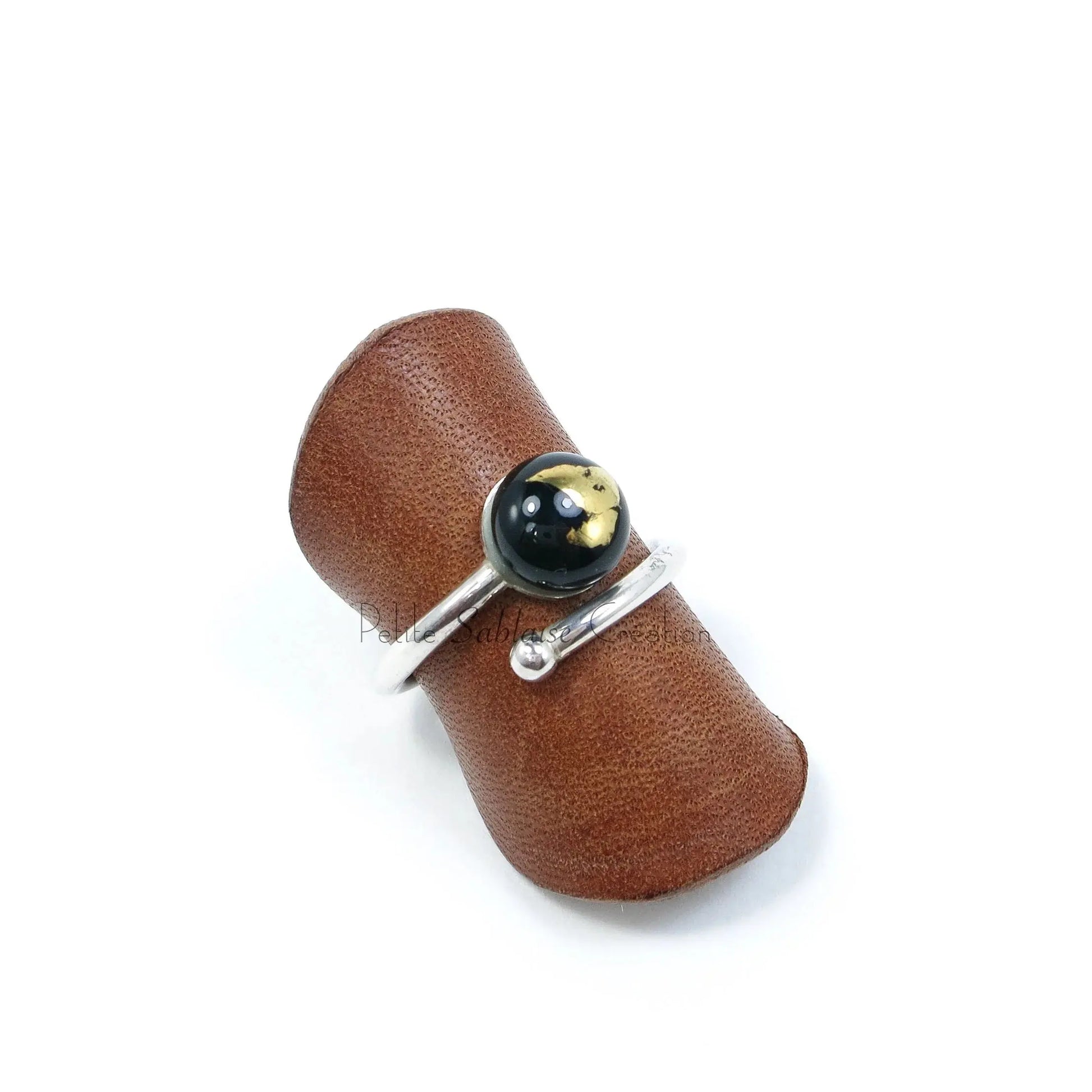 Bague Cabochon Noir en Argent et en Verre de Murano - Petite Sablaise