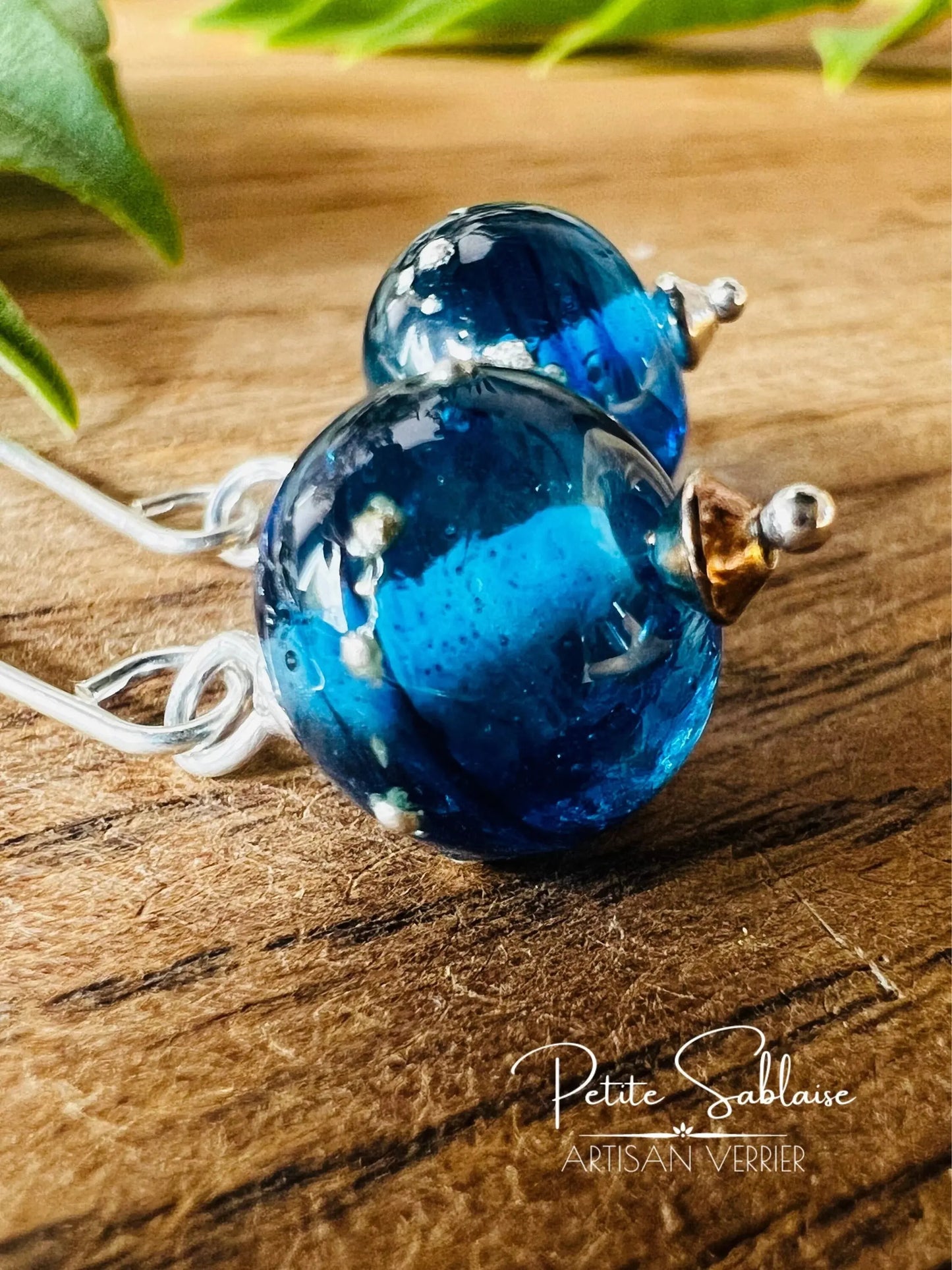 Boucles d'Oreilles Artisanales "Bleues d'Orient" en Argent - Petite Sablaise