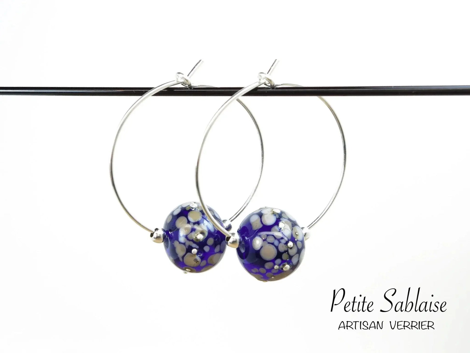 Boucles d'oreilles Créoles Artisanales "Améthyste violette" en Argent - Petite Sablaise