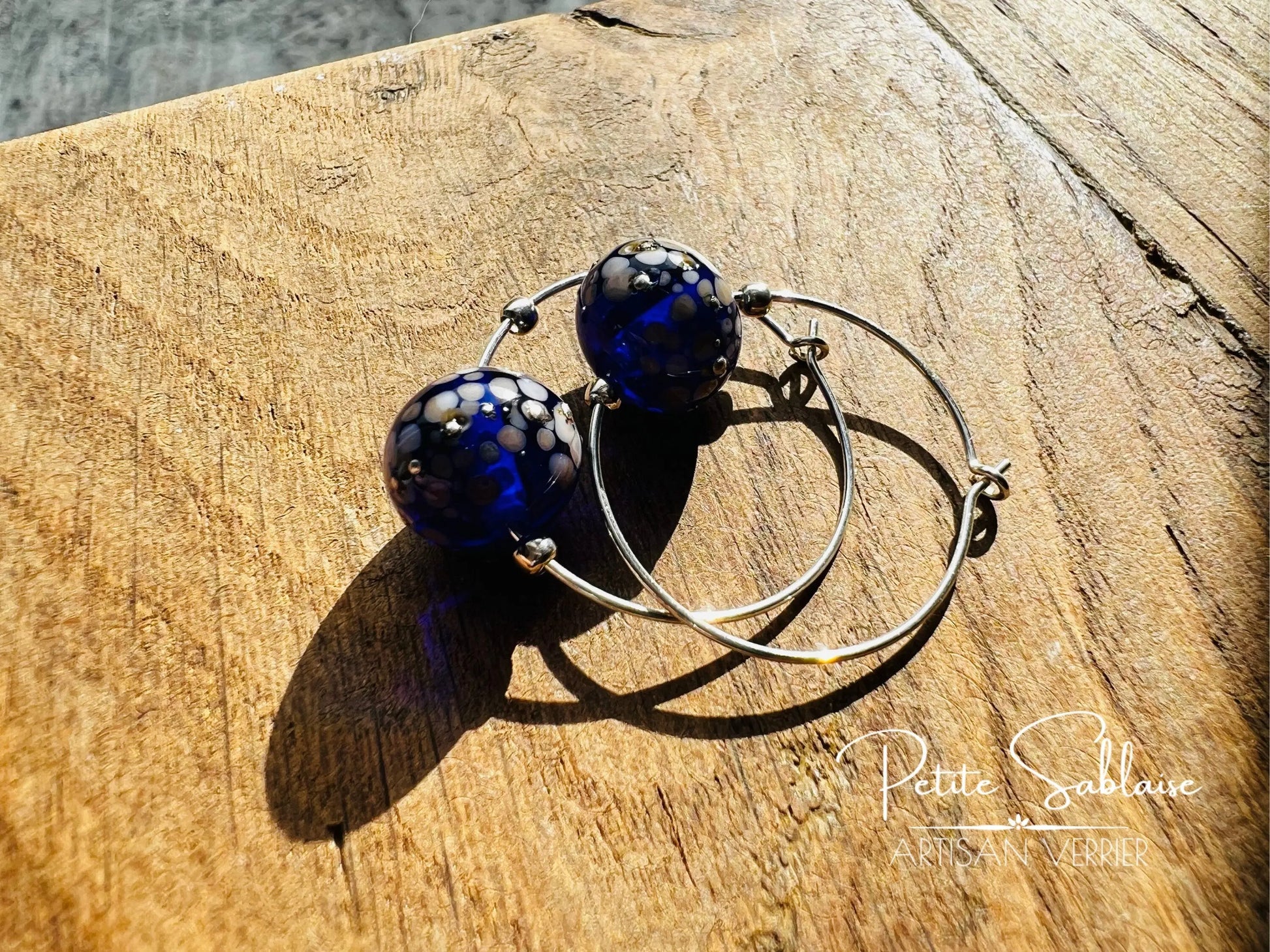 Boucles d'oreilles Créoles Artisanales "Améthyste violette" en Argent - Petite Sablaise