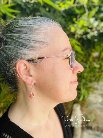 Boucles d'oreilles Fantaisies en Argent "Pêche" portées - Petite Sablaise