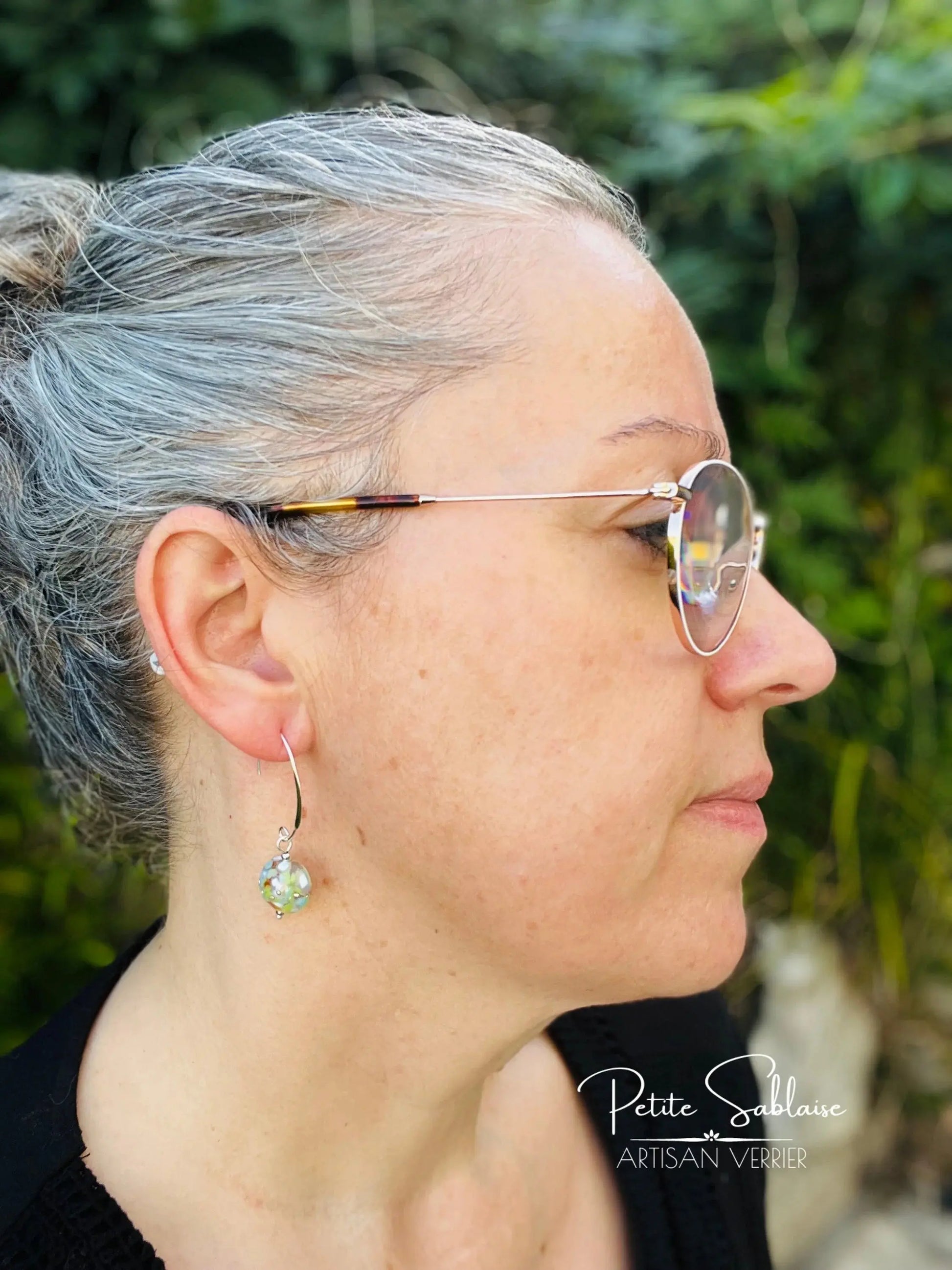 Boucles d'oreilles en Argent "Un instant de Poésie" portées - Petite Sablaise