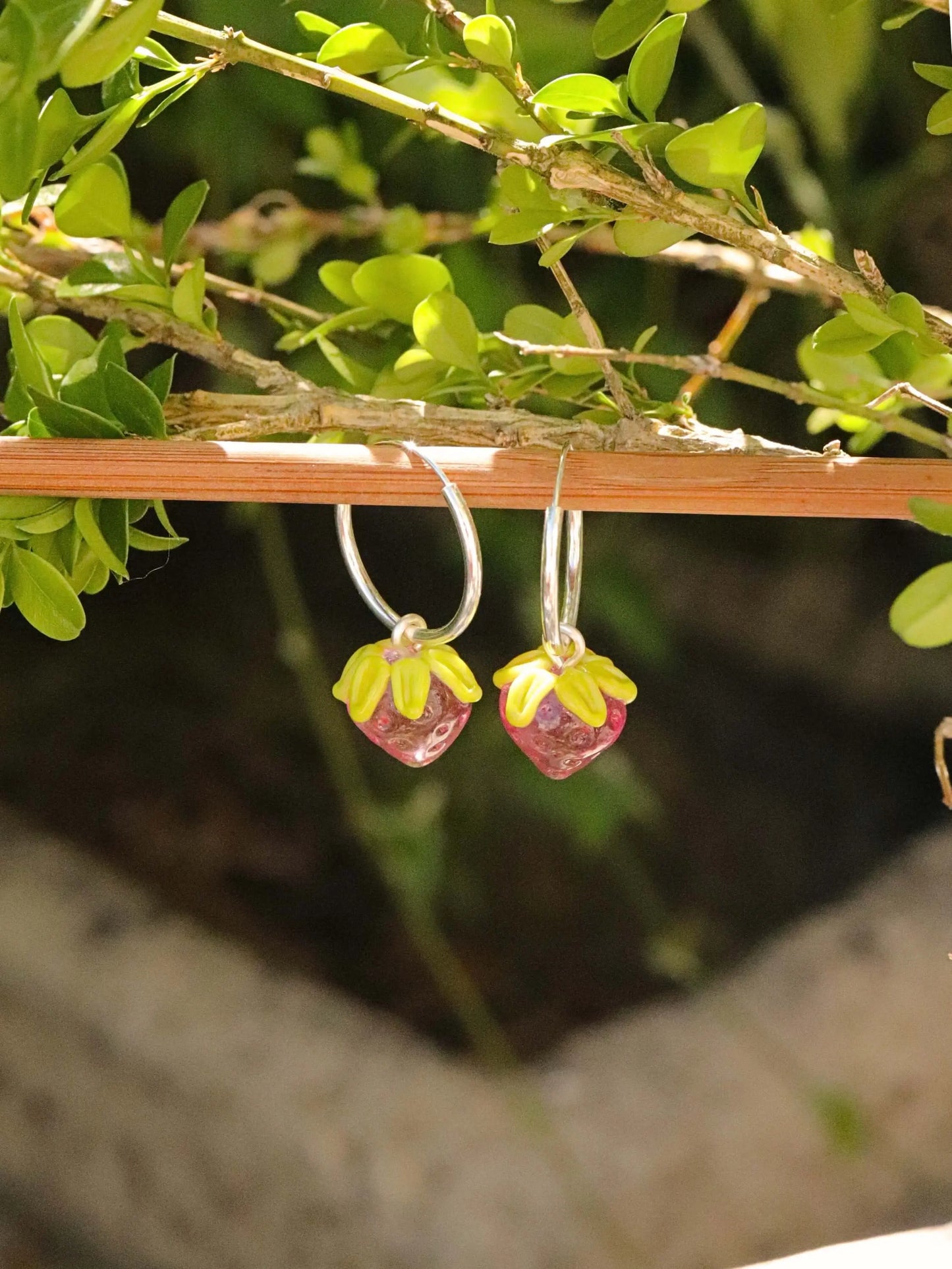 Créoles Fraise roses en Argent Massif et en Verre de Murano 🍓 Petite Sablaise