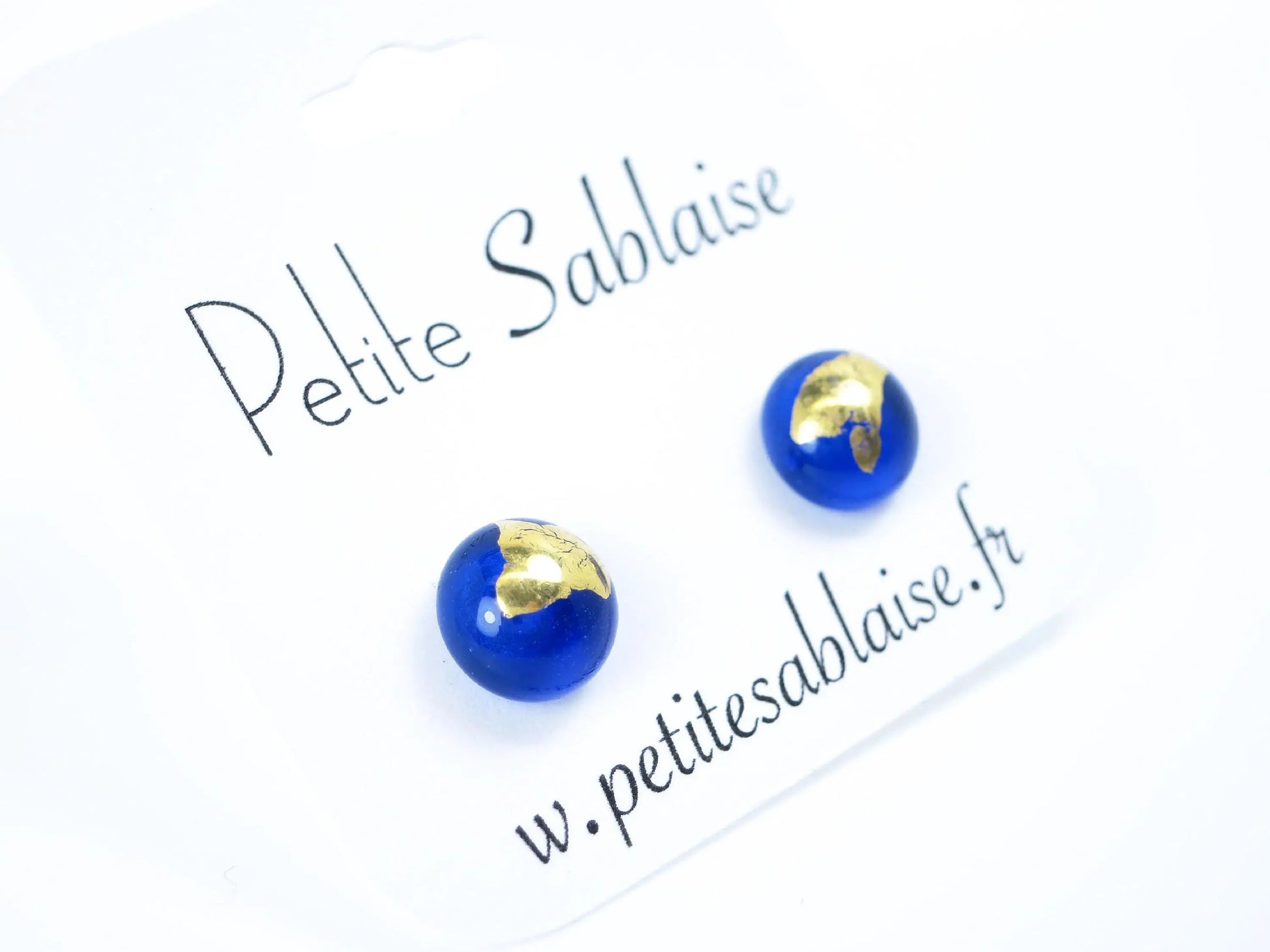 Puces d'oreilles Artisanales Bleues nuit en Inox hypoallergénique - Petite Sablaise